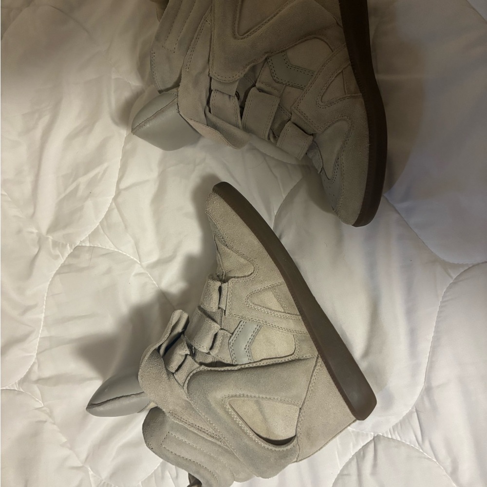Isabel Marant Gray Suede Sneakers - Picture 1 of 4